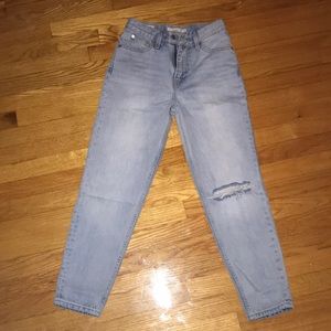 Levi’s Mom Jean🔥